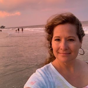 Meet your Posher, Wendy